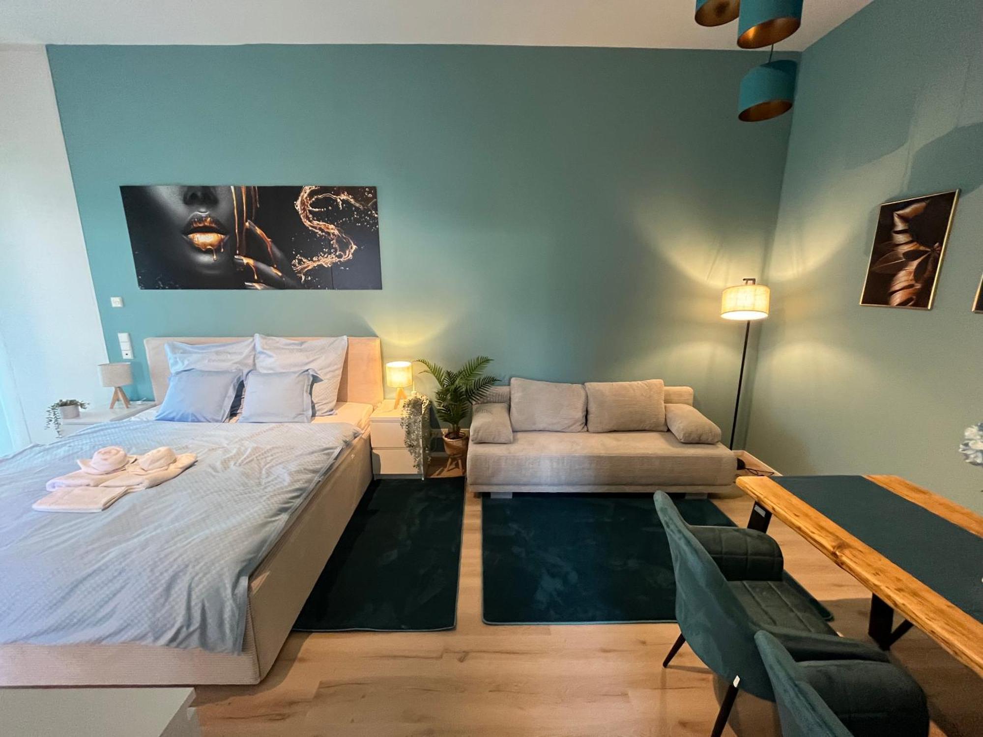 Whirlpool & Relax Suite Am Waldschloesschen เดรสเดน ภายนอก รูปภาพ